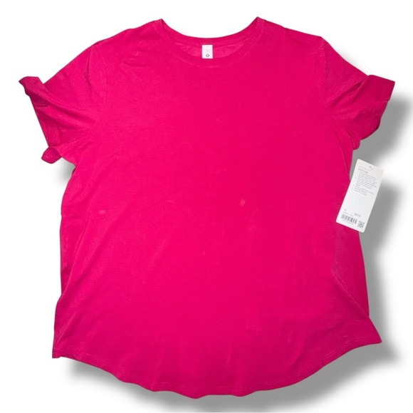 NWT LULULEMON Love Curved-Hem Crewneck T-Shirt - Passionate 16 - Picture 6 of 13